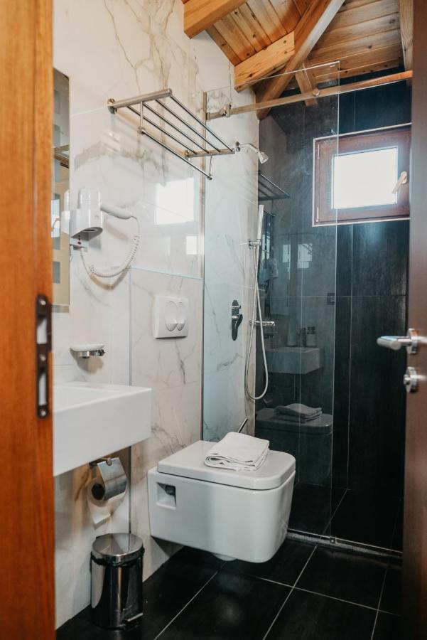 Gjirokastër Center Hotel מראה חיצוני תמונה