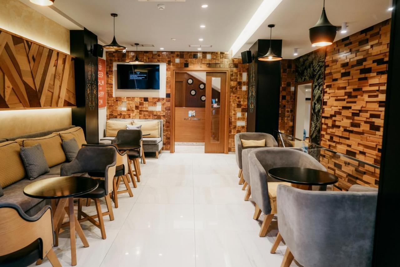 Gjirokastër Center Hotel מראה חיצוני תמונה
