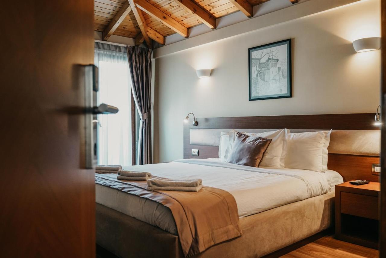 Gjirokastër Center Hotel מראה חיצוני תמונה